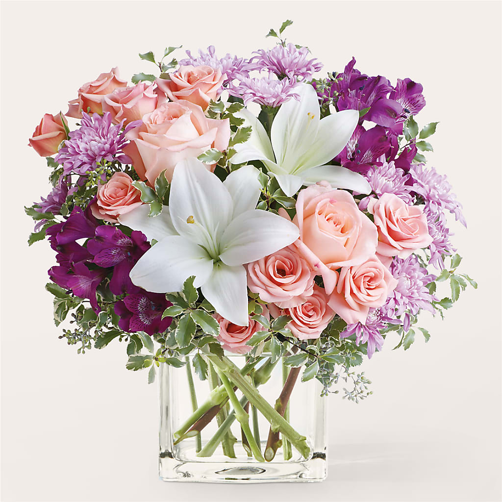 Mani Pedi Bouquet – Flowers By Lorena, Chino CA