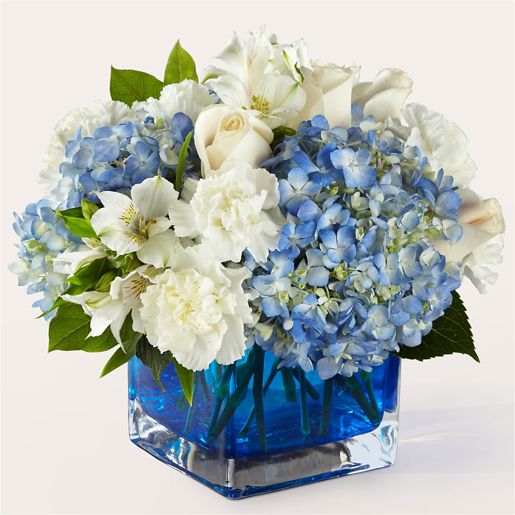 Soothing Waters Bouquet – Flowers By Lorena, Chino CA