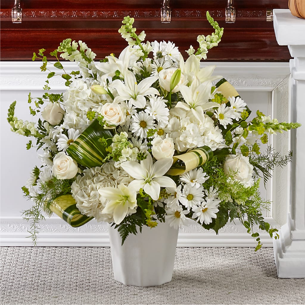 Thoughts of Tranquility Floor Basket – Flowers By Lorena, Chino CA