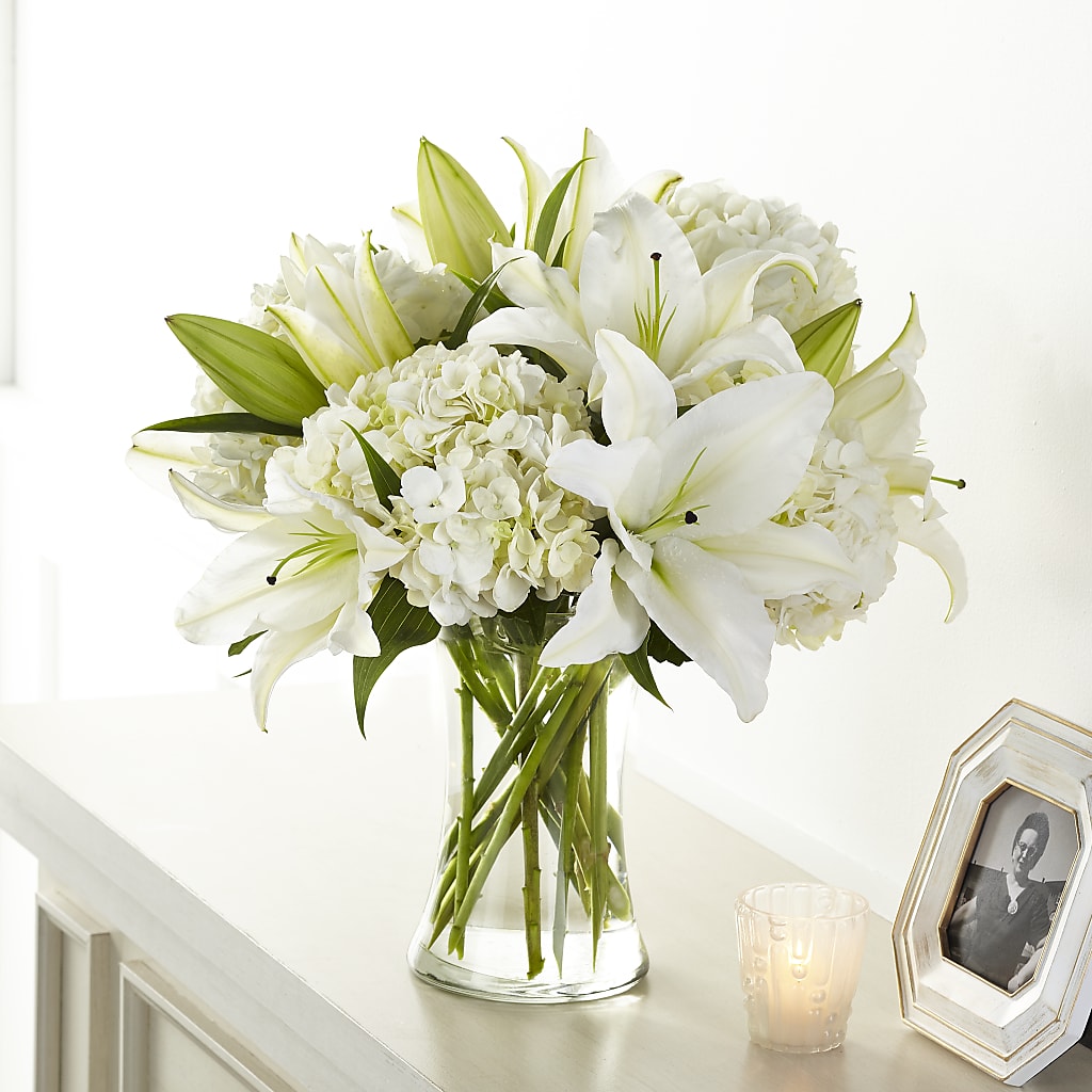 Compassionate Lily Bouquet – Flowers By Lorena, Chino CA