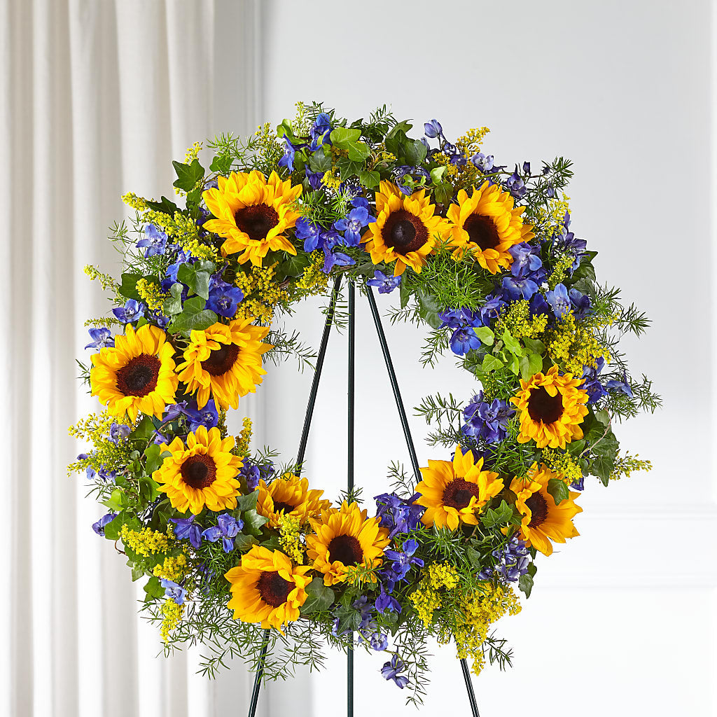 Bright Rays Wreath – Flowers By Lorena, Chino CA
