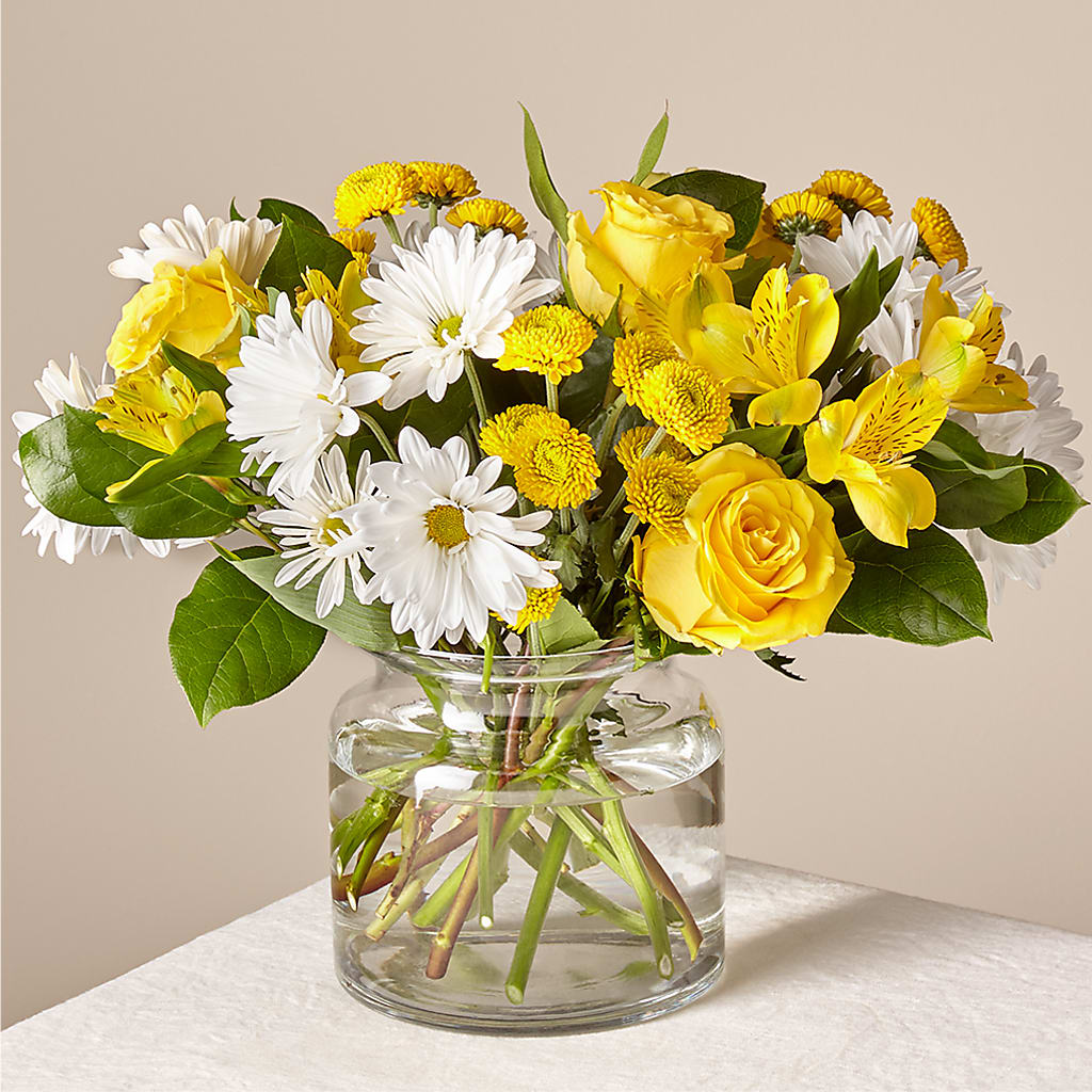 Sunny Sentiments Bouquet – Flowers By Lorena, Chino CA