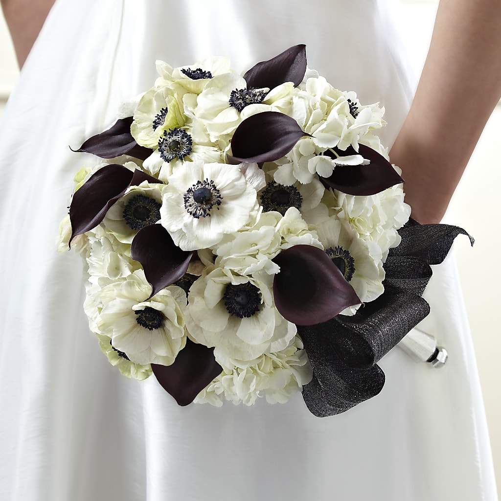 To Have and To Hold Bouquet – Flowers By Lorena, Chino CA