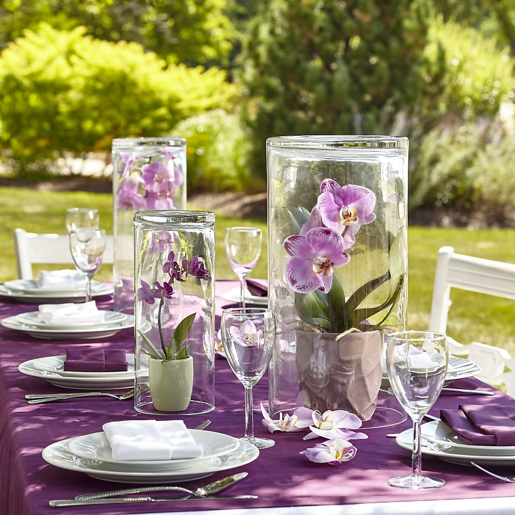 Dramatic Garden Centerpiece – Flowers By Lorena, Chino CA