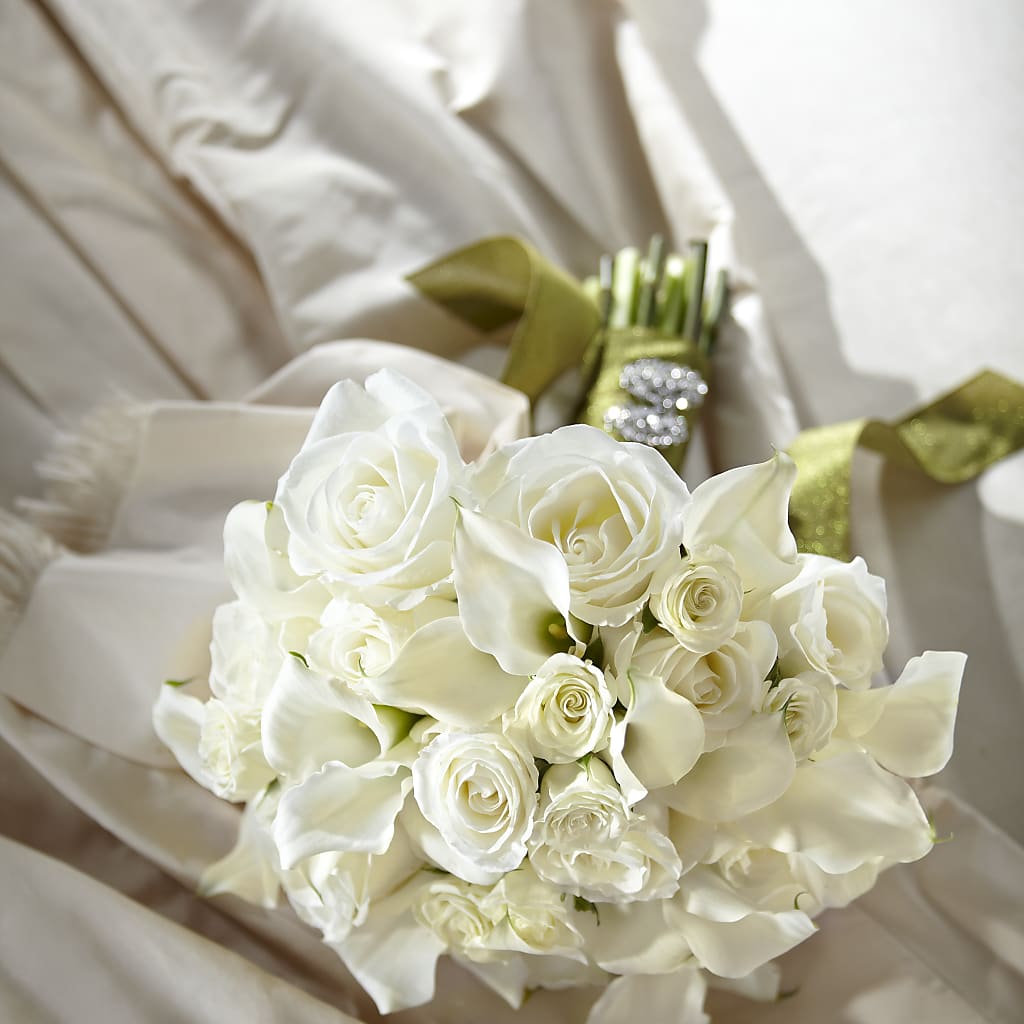 Serene Highness Bouquet – Flowers By Lorena, Chino CA