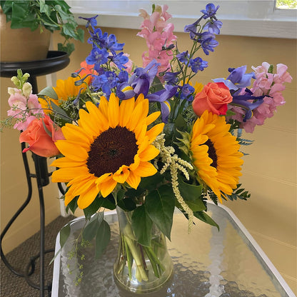 Rays of Life Bouquet –  Flowers By Lorena, Chino CA