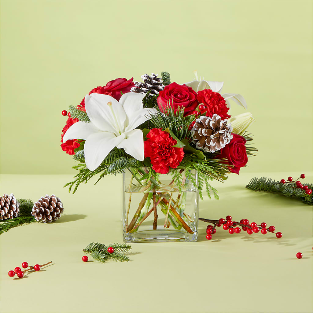 Glistening Icicles Bouquet –  Flowers By Lorena, Chino CA