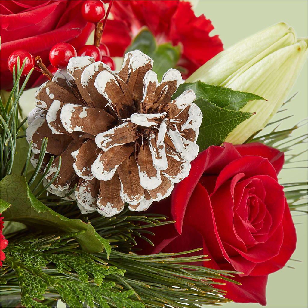Glistening Icicles Bouquet –  Flowers By Lorena, Chino CA